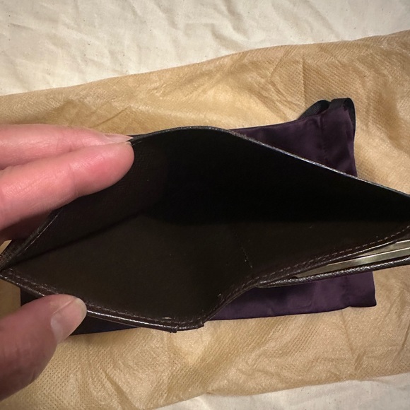 Louis Vuitton Damier Kisslock Wallet - Picture 4 of 12